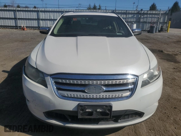 2011 Ford Taurus Limited with VIN 1FAHP2FW0BG178562, listed as a Copart auction lot 48465795 with 212,729 mi miles and Salvage title. Bid and sale history available at DreamBid. Image 5.