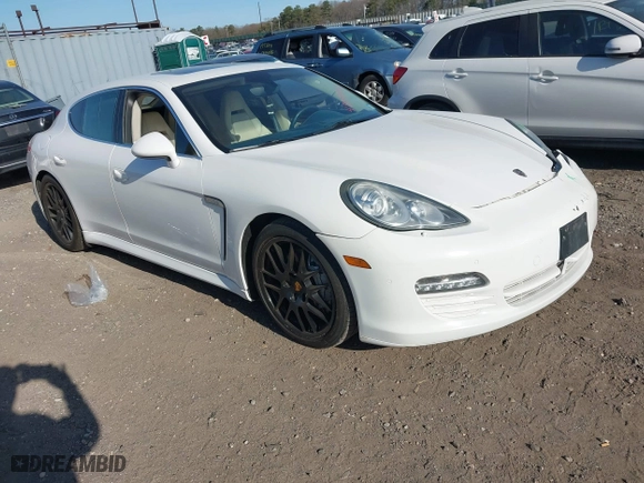 2010 Porsche Panamera S with VIN WP0AB2A79AL063975, listed as a IAAI auction lot 42093122 with 114,908 mi miles. Bid and sale history available at carsss.com. Image 1.