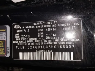 2017 Kia Optima EX with VIN 5XXGU4L38HG168057, listed as a IAAI auction lot 41422935 with 101,552 mi miles. Bid and sale history available at carsss.com. Image 9.