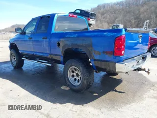 2007 Dodge 1500 SLT with VIN 1D7HU18N47J541768, listed as a IAAI auction lot 41865815 with 141,156 mi miles. Bid and sale history available at carsss.com. Image 3.