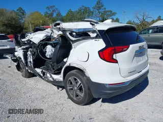2020 GMC Terrain SLT z VIN 3GKALPEV8LL244239, wystawiony jako IAAI lot #41724076 z przebiegiem Nie podano mil oraz . Historia ofert i sprzedaży dostępna na DreamBid. Obrazek 3.