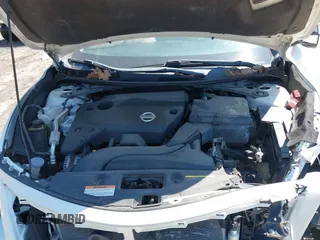 2014 Nissan Altima 2.5 with VIN 1N4AL3AP3EC407475, listed as a IAAI auction lot 40069964 with 216,578 mi miles. Bid and sale history available at carsss.com. Image 10.