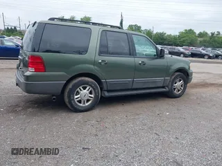 2005 Ford Expedition Special Service с VIN 1FMPU16575LB01825, выставлен на аукционе IAAI как лот 42335134 с пробегом 130 788 миль миль и . История ставок и продаж доступна на DreamBid. Изображение 4.