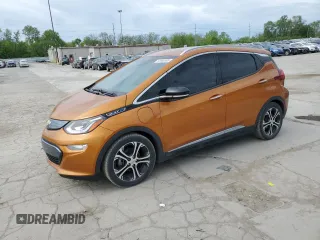 2017 Chevrolet Bolt EV Premier z VIN 1G1FX6S00H4161371, wystawiony jako Copart lot #55960805 z przebiegiem 100 902 mil mil oraz Szkoda całkowita • Salvage title. Historia ofert i sprzedaży dostępna na DreamBid. Obrazek 1.