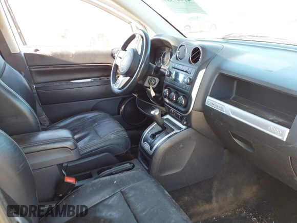 2016 Jeep Compass High Altitude Edition with VIN 1C4NJCEA8GD676091, listed as a IAAI auction lot 41447387 with 120,881 mi miles. Bid and sale history available at carsss.com. Image 5.