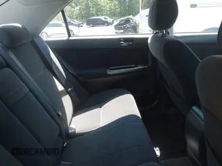 2002 Toyota Camry LE z VIN JTDBE32K020095947, wystawiony jako IAAI lot #42364984 z przebiegiem 198 756 mil mil oraz . Historia ofert i sprzedaży dostępna na DreamBid. Obrazek 8.