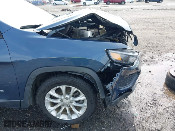 2020 Jeep Cherokee Latitude z VIN 1C4PJLCB7LD631903, wystawiony jako IAAI lot #42523873 z przebiegiem 49 651 mil mil oraz . Historia ofert i sprzedaży dostępna na DreamBid. Obrazek 18.