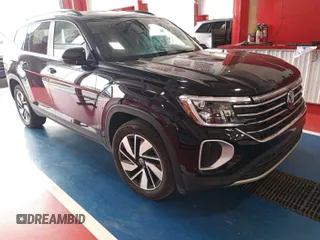 2024 Volkswagen Atlas SE с VIN 1V2HR2CA0RC565268, выставлен на аукционе IAAI как лот 42796122 с пробегом 25 132 миль миль и . История ставок и продаж доступна на DreamBid. Изображение 18.