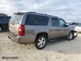 2012 Chevrolet Suburban LT with VIN 1GNSCJE01CR189683, listed as a Copart auction lot 46919695 with 194,079 mi miles and Salvage Title. Bid and sale history available at carsss.com. Image 3.