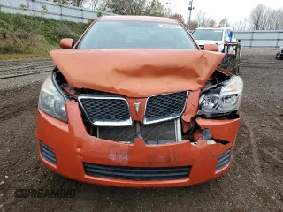 2010 Pontiac Vibe w/1SA with VIN 5Y2SP6E88AZ407552, listed as a Copart auction lot 76584304 with 103,395 mi miles and Clean Title. Bid and sale history available at carsss.com. Image 5.