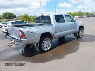 2010 Toyota Tacoma PreRunner with VIN 3TMJU4GN3AM098070, listed as a IAAI auction lot 41973558 with 197,346 mi miles and . Bid and sale history available at DreamBid. Image 4.