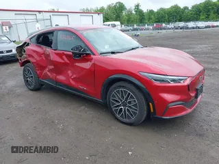2024 Ford Mustang Mach-E Premium с VIN 3FMTK3SU7RMA32586, выставлен на аукционе IAAI как лот 42329356 с пробегом 5 090 миль миль и . История ставок и продаж доступна на DreamBid. Изображение 1.