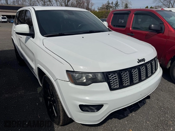 2019 Jeep Grand Cherokee Laredo E with VIN 1C4RJFAG8KC678774, listed as a Copart auction lot 52527475 with 156,592 mi miles and Clean Title. Bid and sale history available at carsss.com. Image 4.