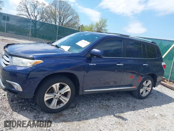 2012 Toyota Highlander Limited with VIN 5TDYK3EH0CS072699, listed as a IAAI auction lot 41861645 with 183,815 mi miles and . Bid and sale history available at DreamBid. Image 14.