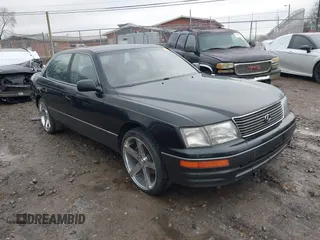 1996 Lexus LS 400 z VIN JT8BH22F3T0063272, wystawiony jako IAAI lot #41466981 z przebiegiem 182 291 mil mil oraz . Historia ofert i sprzedaży dostępna na DreamBid. Obrazek 1.