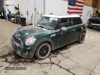 2011 MINI Hardtop S with VIN WMWSV3C57BTY20156, listed as a Copart auction lot 87115234 with 119,397 mi miles and Clean title. Bid and sale history available at DreamBid. Image 1.
