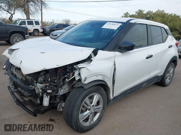 2020 Nissan Kicks S with VIN 3N1CP5BV8LL476537, listed as a IAAI auction lot 41536873 with 68,309 mi miles and . Bid and sale history available at carsss.com. Image 6.