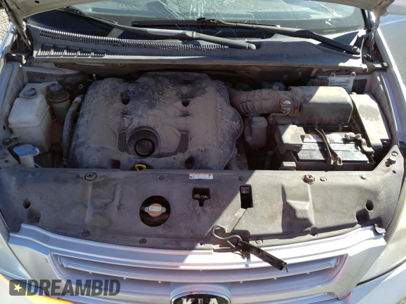 2009 Kia Sedona LX with VIN KNDMB233496304472, listed as a Copart auction lot 47272105 with 184,370 mi miles and Salvage Title. Bid and sale history available at carsss.com. Image 12.