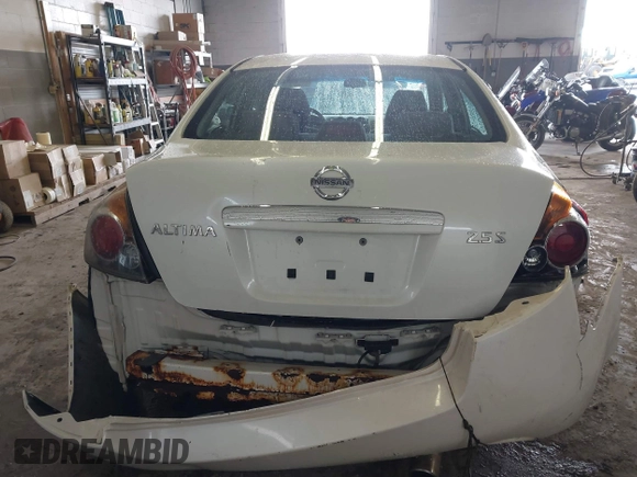 2009 Nissan Altima S z VIN 1N4AL21E59N477966, wystawiony jako IAAI lot #42190062 z przebiegiem 171 127 mil mil oraz . Historia ofert i sprzedaży dostępna na DreamBid. Obrazek 6.