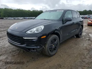 2016 Porsche Cayenne z VIN WP1AA2A28GKA13122, wystawiony jako Copart lot #55400705 z przebiegiem 101 586 mil mil oraz Szkoda całkowita • Salvage title. Historia ofert i sprzedaży dostępna na DreamBid. Obrazek 1.