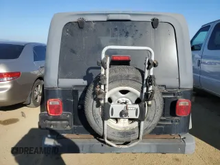 2005 Jeep Wrangler SE with VIN 1J4FA291X5P340277, listed as a Copart auction lot 88562825 with 224,475 mi miles and Clean Title. Bid and sale history available at carsss.com. Image 6.