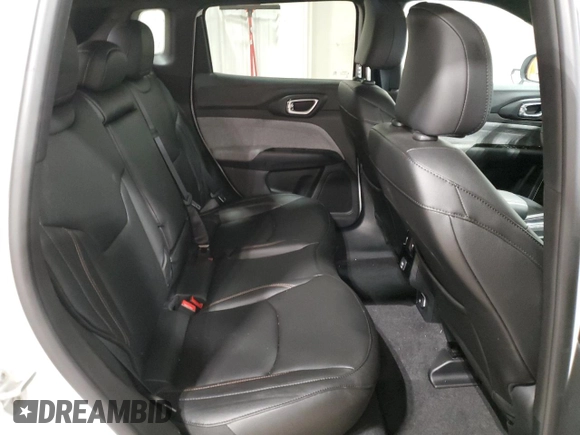 2024 Jeep Compass Latitude Lux с VIN 3C4NJDFN0RT127036, выставлен на аукционе Copart как лот 50198325 с пробегом 2 361 миль миль и Списание • Salvage title. История ставок и продаж доступна на DreamBid. Изображение 11.