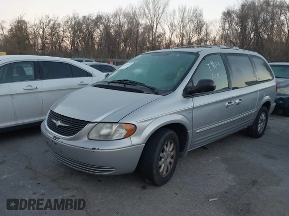 2004 Chrysler Town & Country Touring with VIN 2C4GP54L04R518553, listed as a IAAI auction lot 41031132 with 195,652 mi miles and . Bid and sale history available at DreamBid. Image 2.