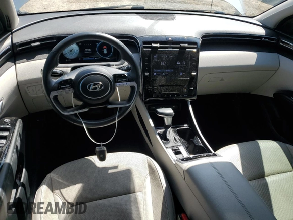 2022 Hyundai Tucson SEL z VIN 5NMJC3AE4NH132967, wystawiony jako Copart lot #52150335 z przebiegiem 70 693 mil mil oraz Szkoda całkowita • Salvage title. Historia ofert i sprzedaży dostępna na DreamBid. Obrazek 8.