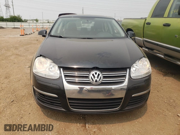 2010 Volkswagen Jetta Limited Edition z VIN 3VWRZ7AJ4AM101227, wystawiony jako Copart lot #59266635 z przebiegiem 157 721 mil mil oraz Szkoda całkowita • Salvage title. Historia ofert i sprzedaży dostępna na DreamBid. Obrazek 5.