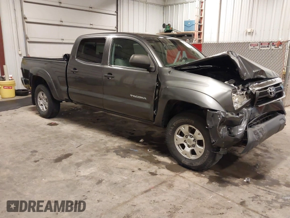 2013 Toyota Tacoma with VIN 3TMMU4FN9DM052987, listed as a IAAI auction lot 42325979 with 200,379 mi miles and . Bid and sale history available at DreamBid. Image 1.