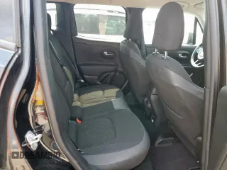 2018 Jeep Renegade Latitude with VIN ZACCJABB2JPH42698, listed as a Copart auction lot 57571445 with 68,692 mi miles and Salvage title. Bid and sale history available at DreamBid. Image 10.