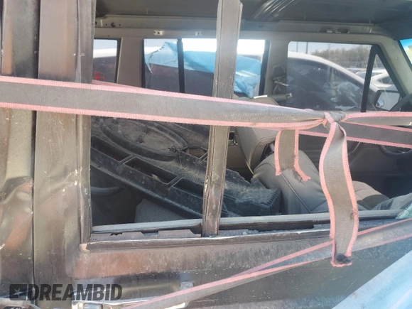1991 Jeep Cherokee с VIN 1J4FJ58S6ML588768, выставлен на аукционе Copart как лот 49748515 с пробегом 193 621 миль миль и На запчасти • Non repairable. История ставок и продаж доступна на DreamBid. Изображение 11.