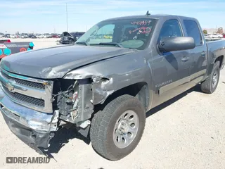2009 Chevrolet Silverado 1500 LS with VIN 3GCEC13CX9G166432, listed as a IAAI auction lot 41450334 with 193,846 mi miles. Bid and sale history available at carsss.com. Image 17.