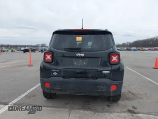 2018 Jeep Renegade Latitude with VIN ZACCJBBB9JPH82945, listed as a IAAI auction lot 41962985 with 61,371 mi miles and . Bid and sale history available at DreamBid. Image 16.