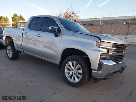 2019 Chevrolet Silverado 1500 LT with VIN 1GCRYDEDXKZ272945, listed as a IAAI auction lot 41225816 with 95,088 mi miles. Bid and sale history available at carsss.com. Image 1.