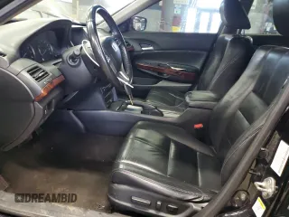 2012 Honda Crosstour EX-L z VIN 5J6TF2H57CL001389, wystawiony jako Copart lot #52324915 z przebiegiem 242 836 mil mil oraz Szkoda całkowita • Salvage title. Historia ofert i sprzedaży dostępna na DreamBid. Obrazek 7.