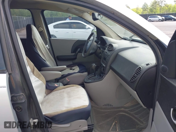 2004 Saturn VUE z VIN 5GZCZ33DX4S891748, wystawiony jako IAAI lot #41983425 z przebiegiem 187 754 mil mil oraz . Historia ofert i sprzedaży dostępna na DreamBid. Obrazek 5.