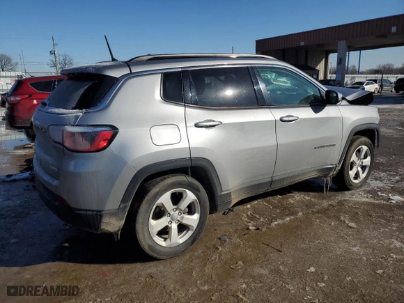 2018 Jeep Compass Latitude with VIN 3C4NJCBB0JT467751, listed as a Copart auction lot 44559865 with 186,205 mi miles and Clean Title. Bid and sale history available at carsss.com. Image 3.