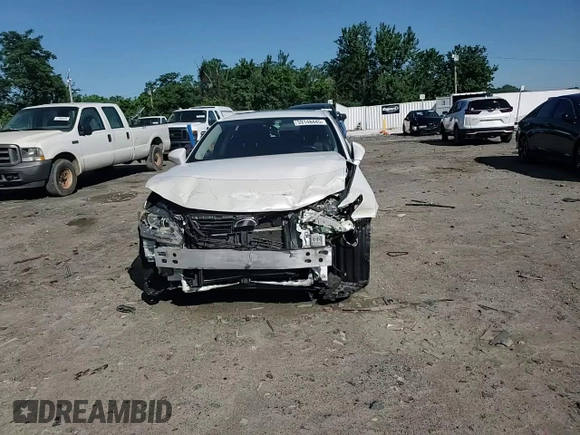 2011 Lexus CT 200h с VIN JTHKD5BH4B2005530, выставлен на аукционе Copart как лот 59148445 с пробегом 184 044 миль миль и Списание • Salvage title. История ставок и продаж доступна на DreamBid. Изображение 13.