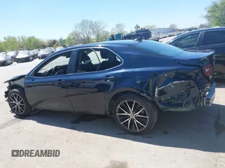 2021 Toyota Camry SE Nightshade with VIN 4T1G11AK3MU462290, listed as a IAAI auction lot 42033207 with 111,163 mi miles and . Bid and sale history available at DreamBid. Image 15.