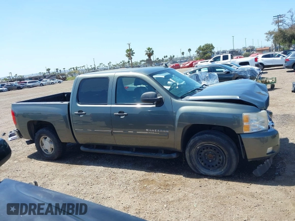 2011 Chevrolet Silverado 1500 LT with VIN 3GCPCSE02BG239588, listed as a IAAI auction lot 41963388 with 253,620 mi miles and . Bid and sale history available at DreamBid. Image 14.