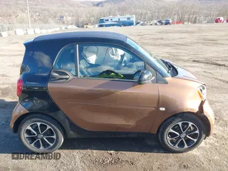 2016 Smart fortwo Passion with VIN WMEFJ5DA6GK079651, listed as a IAAI auction lot 41607293 with 146,753 mi miles and . Bid and sale history available at DreamBid. Image 13.