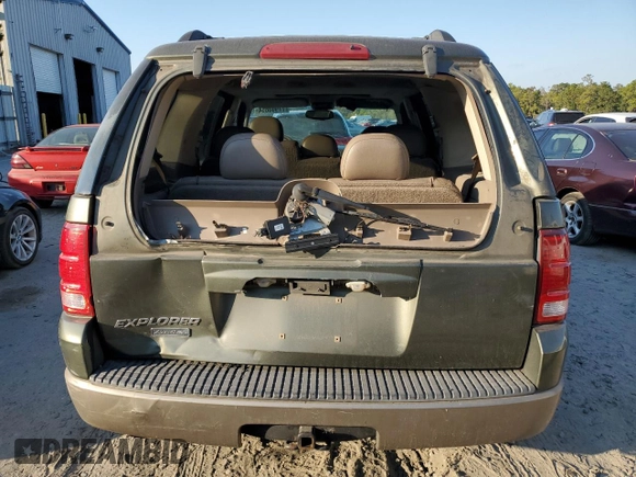 2003 Ford Explorer Eddie Bauer z VIN 1FMZU64K73UA52146, wystawiony jako Copart lot #77900854 z przebiegiem 267 760 mil mil oraz Szkoda całkowita • Salvage title. Historia ofert i sprzedaży dostępna na DreamBid. Obrazek 6.