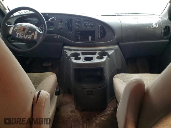 2004 Ford Econoline Passenger XL with VIN 1FBSS31L04HA31211, listed as a Copart auction lot 45018845 with 388,248 mi miles and Salvage Title. Bid and sale history available at carsss.com. Image 8.