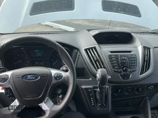 2018 Ford Transit with VIN 1FTRS4XG7JKA92189, listed as a Copart auction lot 44176055 with 136,292 mi miles and Clean Title. Bid and sale history available at carsss.com. Image 9.