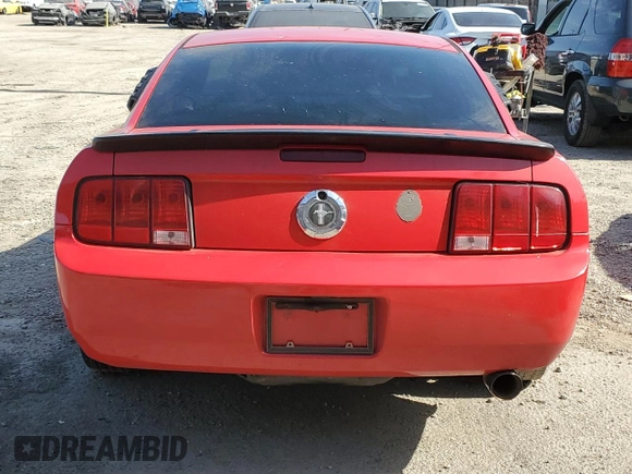 2008 Ford Mustang Deluxe with VIN 1ZVHT80N485138561, listed as a Copart auction lot 58094495 with 181,443 mi miles and Clean title. Bid and sale history available at DreamBid. Image 6.