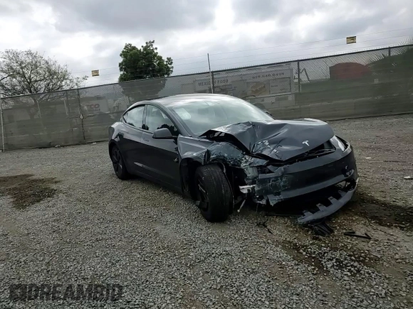 2025 Tesla Model 3 Long Range with VIN 5YJ3E1EA5SF918823, listed as a Copart auction lot 55966905 with 3,754 mi miles and Salvage title. Bid and sale history available at DreamBid. Image 13.