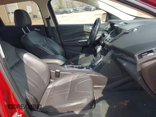 2013 Ford Escape Titanium with VIN 1FMCU0J93DUB43923, listed as a IAAI auction lot 41798566 with 109,351 mi miles. Bid and sale history available at carsss.com. Image 5.
