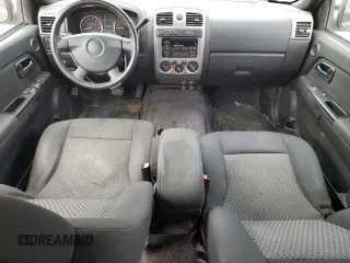 2008 Chevrolet Colorado 2LT z VIN 1GCDT13E588155291, wystawiony jako Copart lot #58666865 z przebiegiem 173 567 mil mil oraz Czysty tytuł • Clean title. Historia ofert i sprzedaży dostępna na DreamBid. Obrazek 8.
