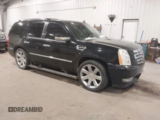 2010 Cadillac Escalade Premium with VIN 1GYUKCEF4AR201742, listed as a IAAI auction lot 41378437 with 137,622 mi miles and . Bid and sale history available at DreamBid. Image 1.